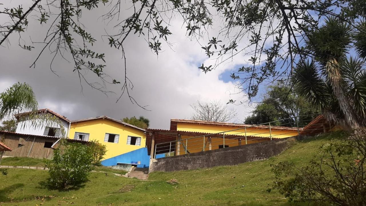 Pousada Natalia Canella Paraibuna Exterior foto